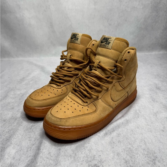 Nike Air Force 1 High
Wheat (2015) (GS) - Picture 1 of 9